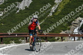 Fotó #2513538 | 05-08-2022 10:11 | Passo Dello Stelvio - Vízesés kanyar Bicajosok
