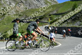 Photo #2184303 | 25-06-2022 09:56 | Passo Dello Stelvio - Waterfall curve BICYCLES