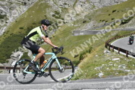 Photo #2726358 | 24-08-2022 11:27 | Passo Dello Stelvio - Waterfall curve BICYCLES