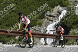 Photo #3680888 | 31-07-2023 10:15 | Passo Dello Stelvio - Waterfall curve BICYCLES