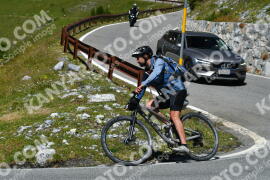 Photo #3968943 | 19-08-2023 13:24 | Passo Dello Stelvio - Waterfall curve BICYCLES