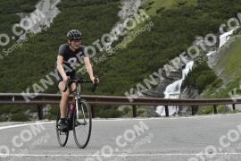 Photo #3256003 | 27-06-2023 12:59 | Passo Dello Stelvio - Waterfall curve BICYCLES