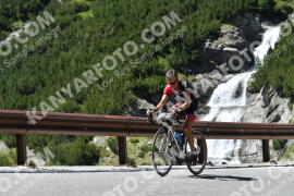Photo #2297828 | 13-07-2022 14:59 | Passo Dello Stelvio - Waterfall curve BICYCLES