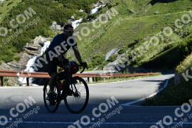 Photo #2183352 | 25-06-2022 09:16 | Passo Dello Stelvio - Waterfall curve BICYCLES