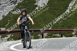 Photo #2137291 | 17-06-2022 11:18 | Passo Dello Stelvio - Waterfall curve BICYCLES