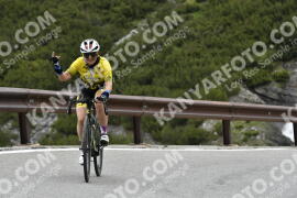 Photo #3199469 | 23-06-2023 11:39 | Passo Dello Stelvio - Waterfall curve BICYCLES