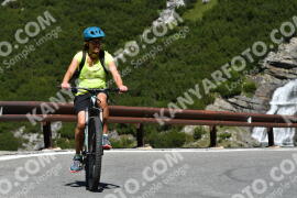 Photo #2253665 | 08-07-2022 11:08 | Passo Dello Stelvio - Waterfall curve BICYCLES