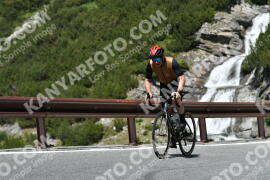Photo #2176736 | 23-06-2022 12:13 | Passo Dello Stelvio - Waterfall curve BICYCLES