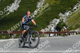 Foto #4004787 | 21-08-2023 10:27 | Passo Dello Stelvio - Waterfall Kehre BICYCLES