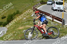 Photo #4041664 | 23-08-2023 13:42 | Passo Dello Stelvio - Waterfall curve BICYCLES