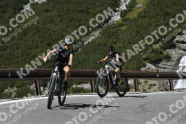 Photo #2729934 | 24-08-2022 13:08 | Passo Dello Stelvio - Waterfall curve BICYCLES