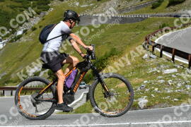 Photo #4052214 | 24-08-2023 11:10 | Passo Dello Stelvio - Waterfall curve BICYCLES