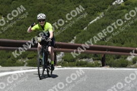 Fotó #3620502 | 29-07-2023 11:16 | Passo Dello Stelvio - Vízesés kanyar Bicajosok