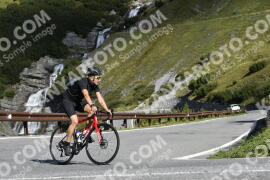 Photo #2766918 | 28-08-2022 10:07 | Passo Dello Stelvio - Waterfall curve BICYCLES