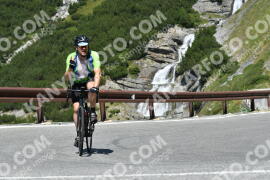 Photo #2369847 | 22-07-2022 11:50 | Passo Dello Stelvio - Waterfall curve BICYCLES