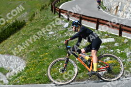 Photo #2160981 | 19-06-2022 15:10 | Passo Dello Stelvio - Waterfall curve BICYCLES