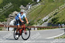 Photo #2380679 | 24-07-2022 09:52 | Passo Dello Stelvio - Waterfall curve BICYCLES