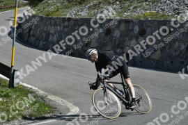 Photo #3171279 | 19-06-2023 10:12 | Passo Dello Stelvio - Waterfall curve BICYCLES