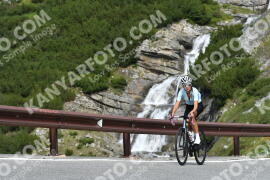 Photo #2431753 | 29-07-2022 11:26 | Passo Dello Stelvio - Waterfall curve BICYCLES