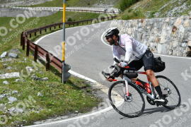 Photo #2419335 | 27-07-2022 14:58 | Passo Dello Stelvio - Waterfall curve BICYCLES