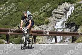 Photo #2768152 | 28-08-2022 10:56 | Passo Dello Stelvio - Waterfall curve BICYCLES