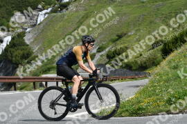 Photo #2173049 | 21-06-2022 09:54 | Passo Dello Stelvio - Waterfall curve BICYCLES