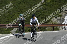 Fotó #3602909 | 28-07-2023 09:48 | Passo Dello Stelvio - Vízesés kanyar Bicajosok
