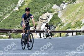 Photo #2363348 | 21-07-2022 10:49 | Passo Dello Stelvio - Waterfall curve BICYCLES