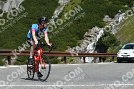 Photo #2416024 | 27-07-2022 10:23 | Passo Dello Stelvio - Waterfall curve BICYCLES