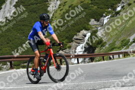 Photo #2202647 | 27-06-2022 10:42 | Passo Dello Stelvio - Waterfall curve BICYCLES