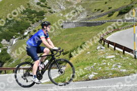 Photo #2409576 | 26-07-2022 11:01 | Passo Dello Stelvio - Waterfall curve BICYCLES