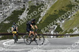Photo #2743740 | 25-08-2022 12:23 | Passo Dello Stelvio - Waterfall curve BICYCLES