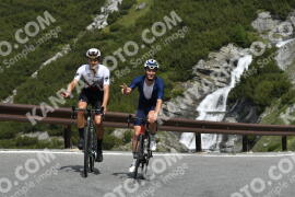 Photo #3253662 | 27-06-2023 11:00 | Passo Dello Stelvio - Waterfall curve BICYCLES