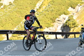 Photo #2619256 | 13-08-2022 09:25 | Passo Dello Stelvio - Waterfall curve BICYCLES