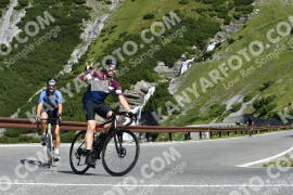 Photo #2306803 | 15-07-2022 10:11 | Passo Dello Stelvio - Waterfall curve BICYCLES