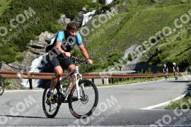 Photo #2183367 | 25-06-2022 09:19 | Passo Dello Stelvio - Waterfall curve BICYCLES