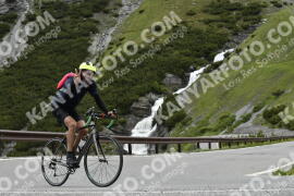 Photo #3199447 | 23-06-2023 11:37 | Passo Dello Stelvio - Waterfall curve BICYCLES