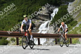 Photo #2488793 | 02-08-2022 14:12 | Passo Dello Stelvio - Waterfall curve BICYCLES