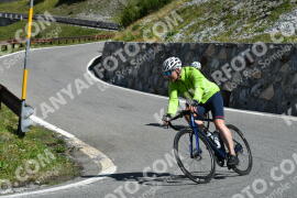 Photo #2503951 | 04-08-2022 11:01 | Passo Dello Stelvio - Waterfall curve BICYCLES