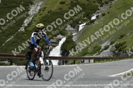 Photo #3238820 | 26-06-2023 11:08 | Passo Dello Stelvio - Waterfall curve BICYCLES