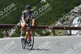 Photo #2400866 | 25-07-2022 13:07 | Passo Dello Stelvio - Waterfall curve BICYCLES