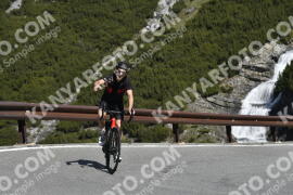 Photo #3062939 | 09-06-2023 09:54 | Passo Dello Stelvio - Waterfall curve BICYCLES