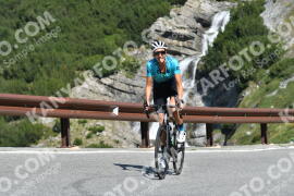 Photo #2398231 | 25-07-2022 10:30 | Passo Dello Stelvio - Waterfall curve BICYCLES