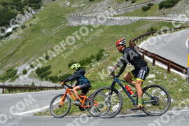 Photo #2355992 | 19-07-2022 13:32 | Passo Dello Stelvio - Waterfall curve BICYCLES