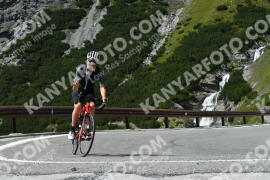 Fotó #2496089 | 03-08-2022 14:27 | Passo Dello Stelvio - Vízesés kanyar Bicajosok