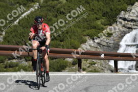 Foto #2109121 | 08-06-2022 10:09 | Passo Dello Stelvio - Waterfall Kehre BICYCLES