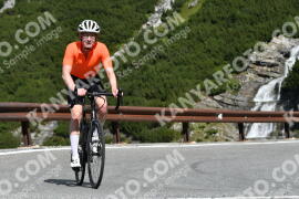 Photo #2412297 | 26-07-2022 10:18 | Passo Dello Stelvio - Waterfall curve BICYCLES