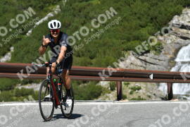Photo #2606320 | 12-08-2022 11:38 | Passo Dello Stelvio - Waterfall curve BICYCLES