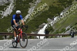 Photo #3244164 | 26-06-2023 10:38 | Passo Dello Stelvio - Waterfall curve BICYCLES