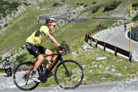 Photo #2353005 | 19-07-2022 11:28 | Passo Dello Stelvio - Waterfall curve BICYCLES